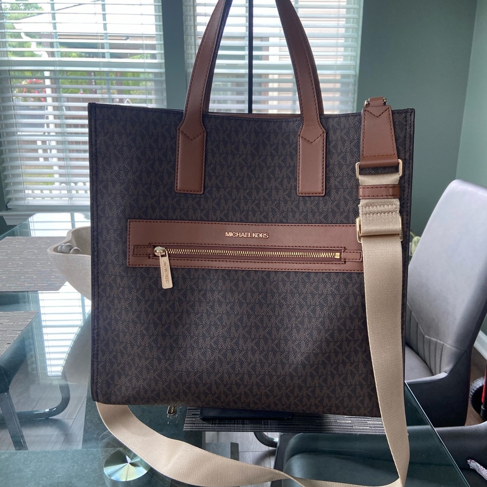 Michael Kors Kenly Large Tote Bag